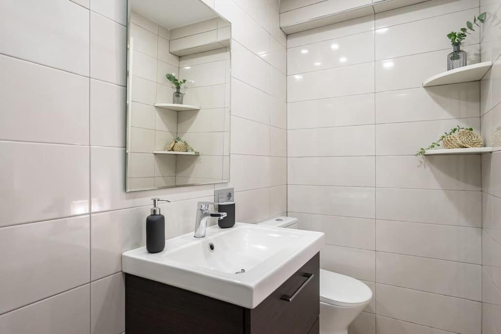 El Patio De Schulz Apartman Gijón Kültér fotó
